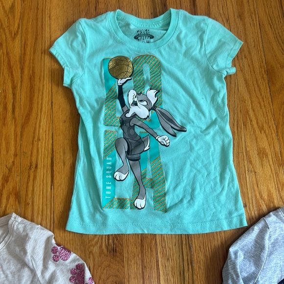 Disney graphic tops girls size xs 4/5 - Picture 4 of 4